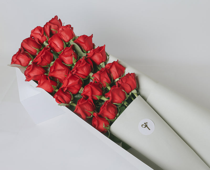Signature Red Roses Gift Box - 6 / 12 / 24 stems